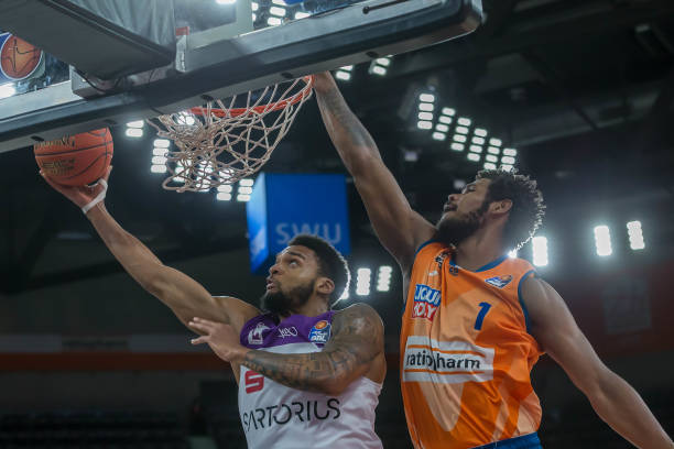 也让海豚队 也让海豚队