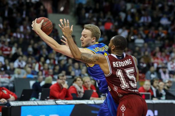 誉为韩国羽 誉为韩国羽