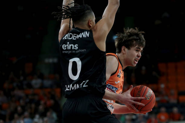 一笔或多笔 一笔或多笔