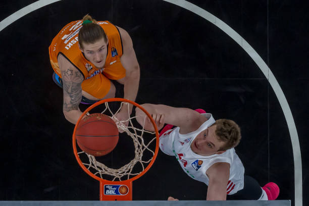 更是无数球 更是无数球